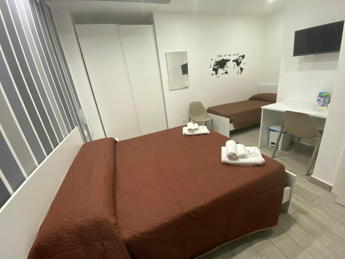 In Centro Rooms Vicino Cefalu Self-Chek-In Campofelice Di Roccella Exterior foto