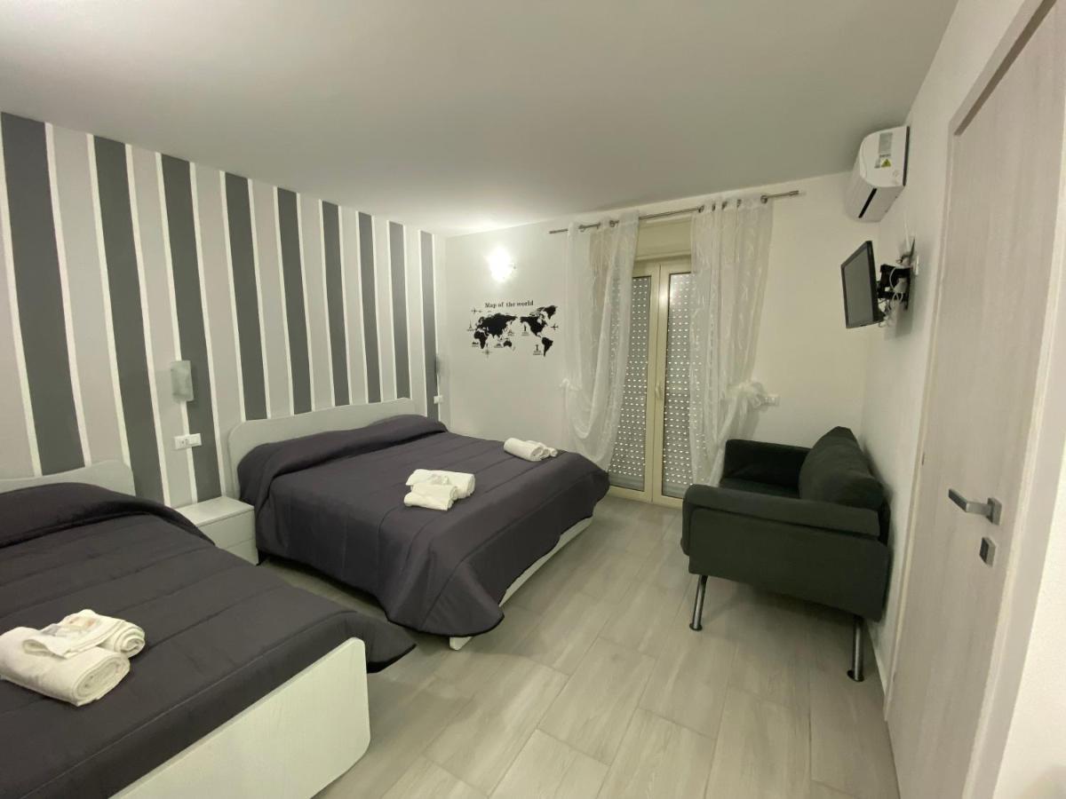 In Centro Rooms Vicino Cefalu Self-Chek-In Campofelice Di Roccella Exterior foto