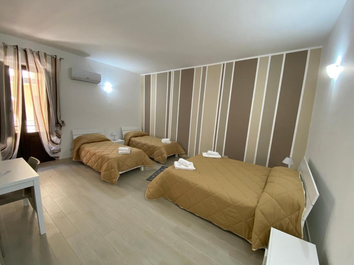 In Centro Rooms Vicino Cefalu Self-Chek-In Campofelice Di Roccella Exterior foto