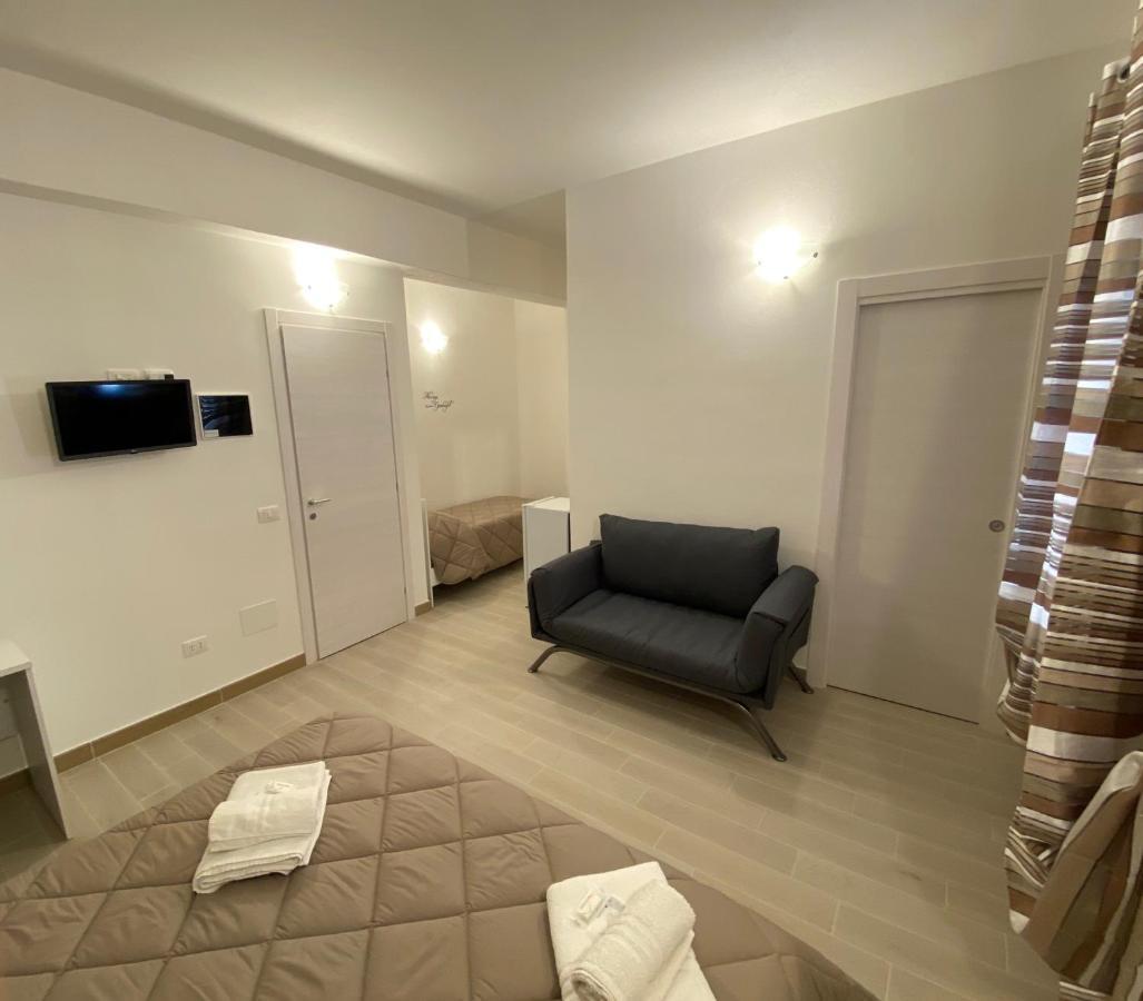 In Centro Rooms Vicino Cefalu Self-Chek-In Campofelice Di Roccella Exterior foto